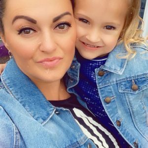 Meet your Posher, Sherry